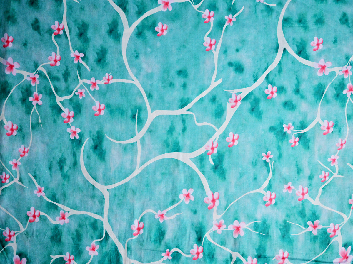 Floral cotton fabric for sewing